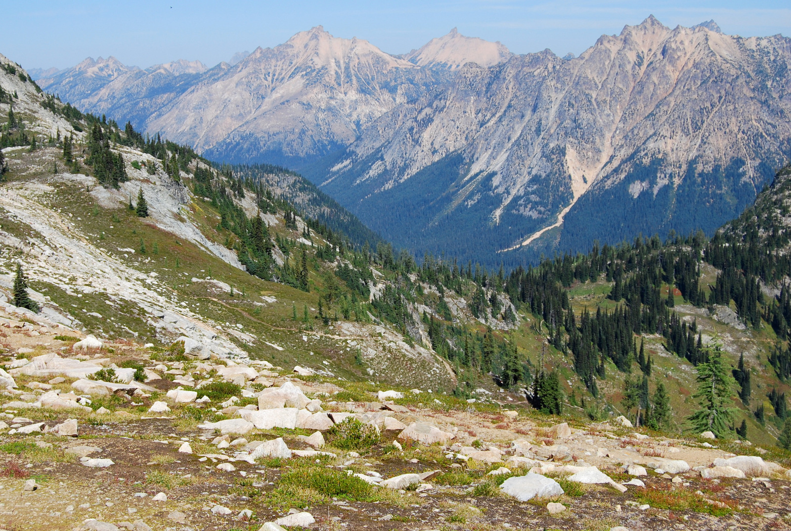 US13 0914 048 Maple Loop Trail, North Cascades NP, WA