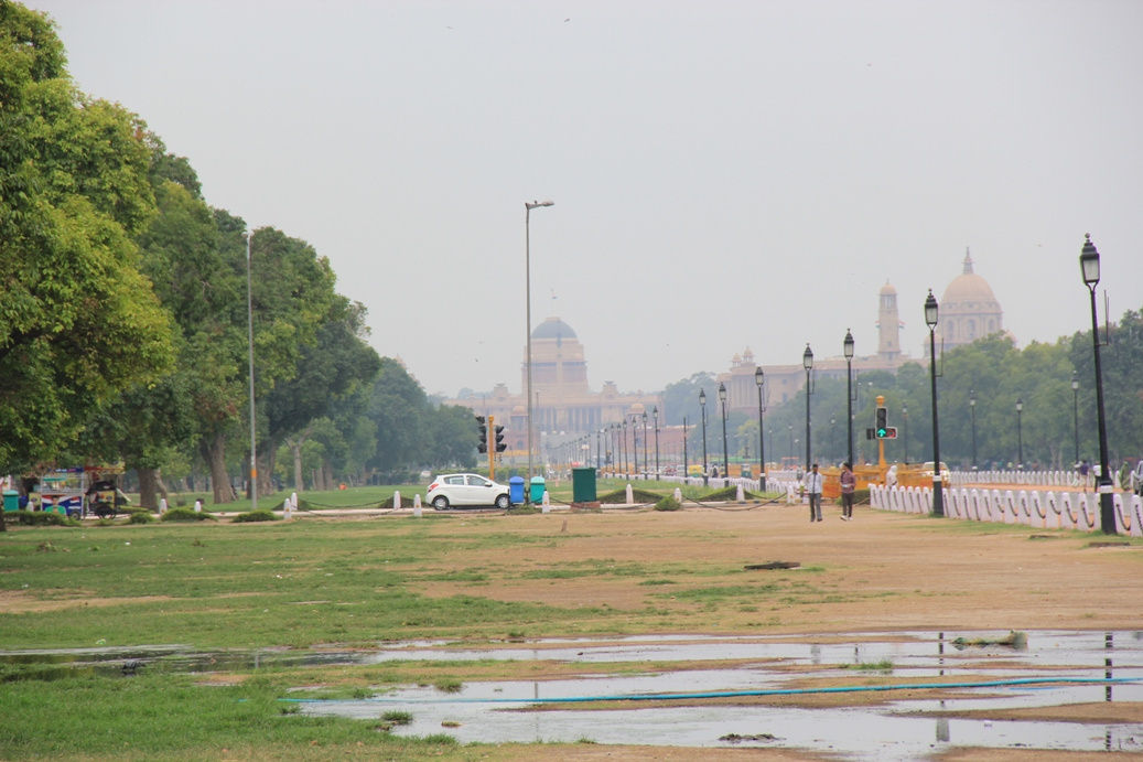 Elnöki palota India gate felől