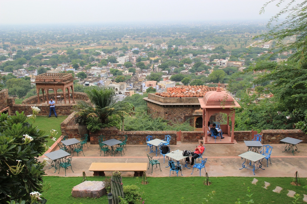 Neemrana erod20