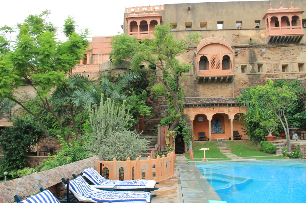 Neemrana erod9