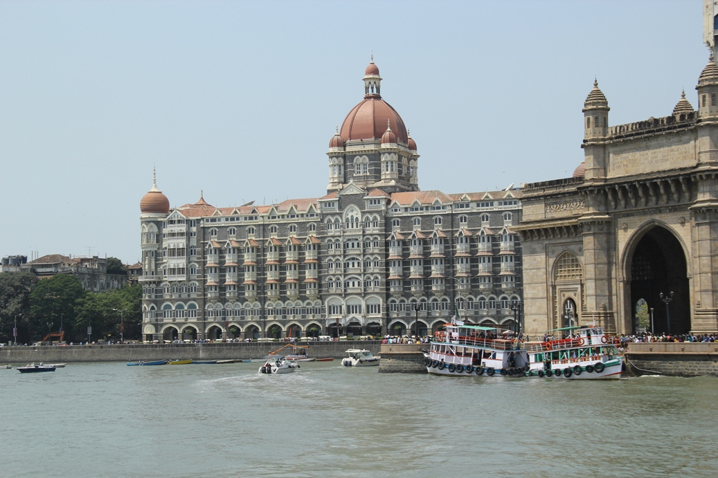 Mumbai Taj Mahal Hotel India Gate