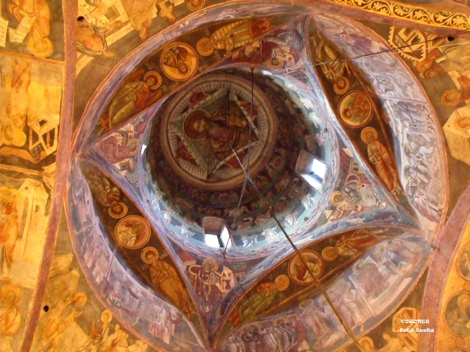 Román ortodox templom - Voronet