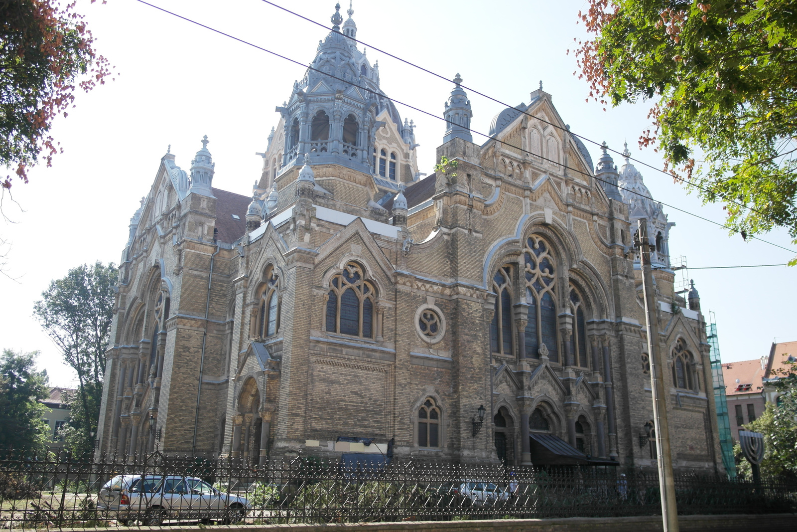 Szeged új zsinagóga - ahogyan csak régi képeslapokon láthattuk..