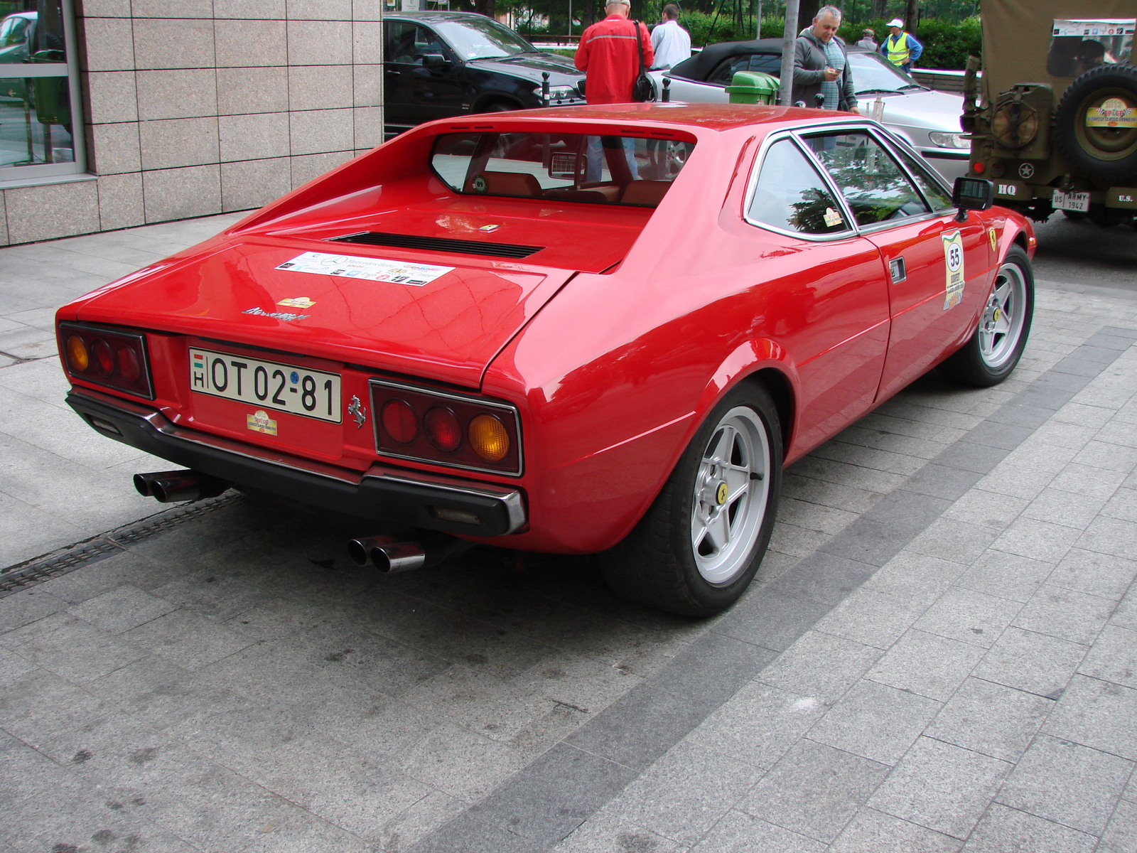 Ferrari 308 GT4 Dino