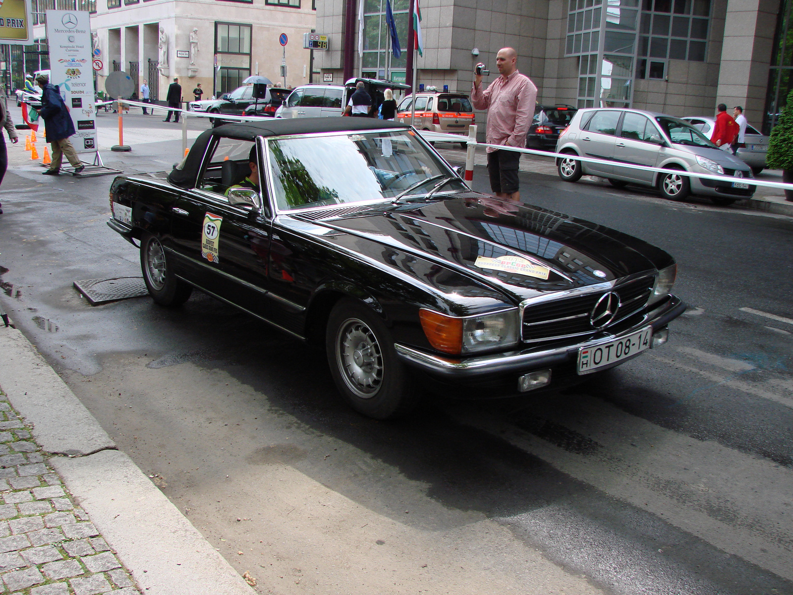 Mercedes-Benz 280 SL