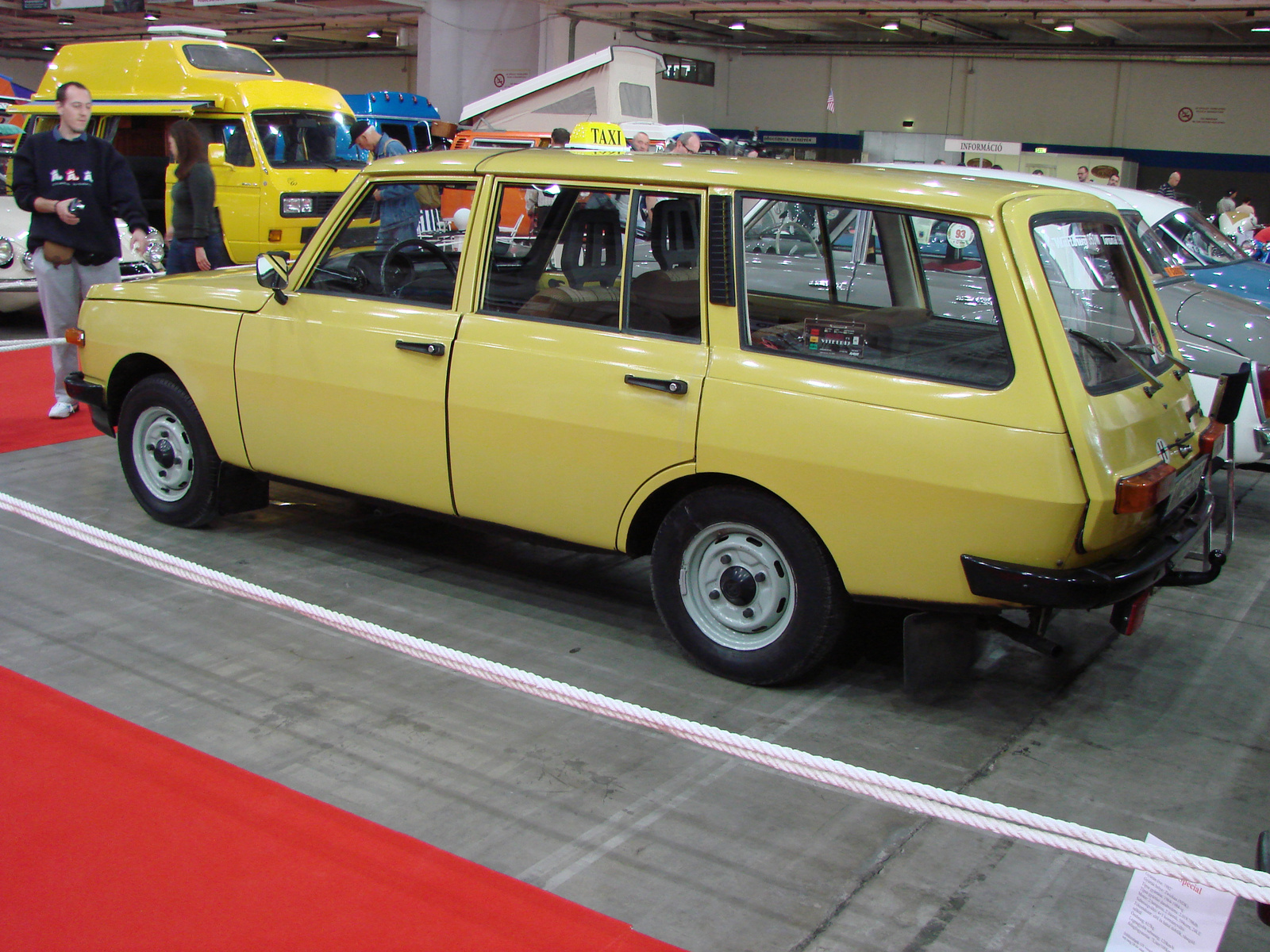 Wartburg 353 Tourist Taxi