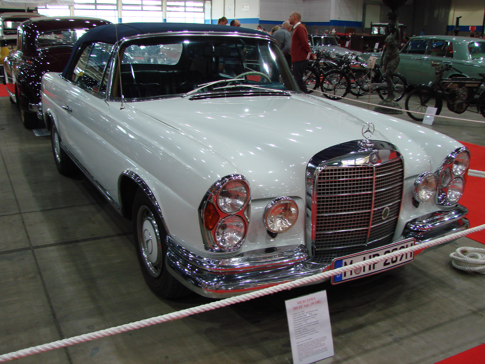 Mercedes-Benz 280 SE Cabriolet Automatic