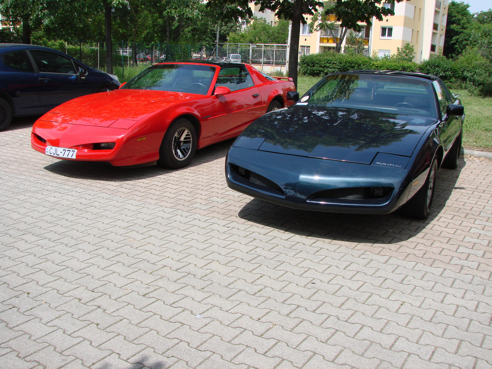 Pontiac Firebird - Pontiac Firebird