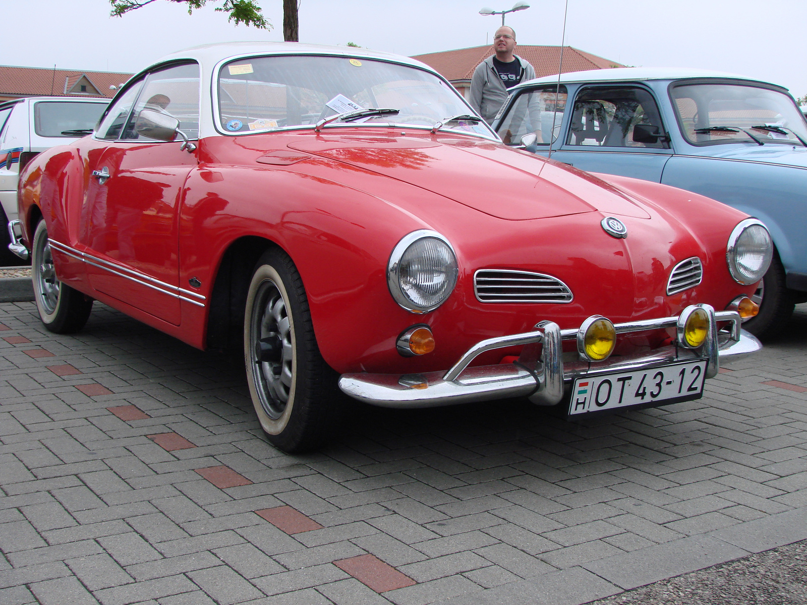 Volkswagen Karmann Ghia