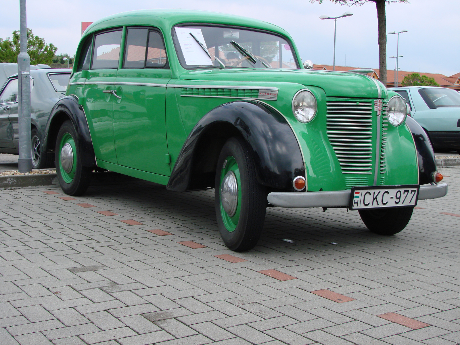 Opel Olympia OL38