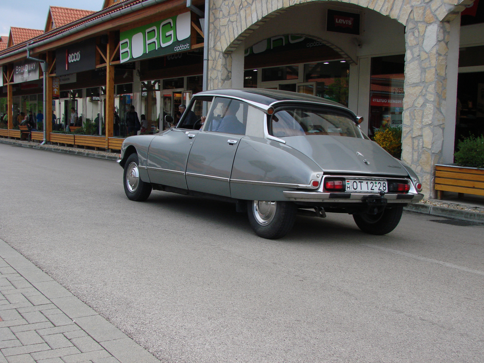 Citroen DS 23