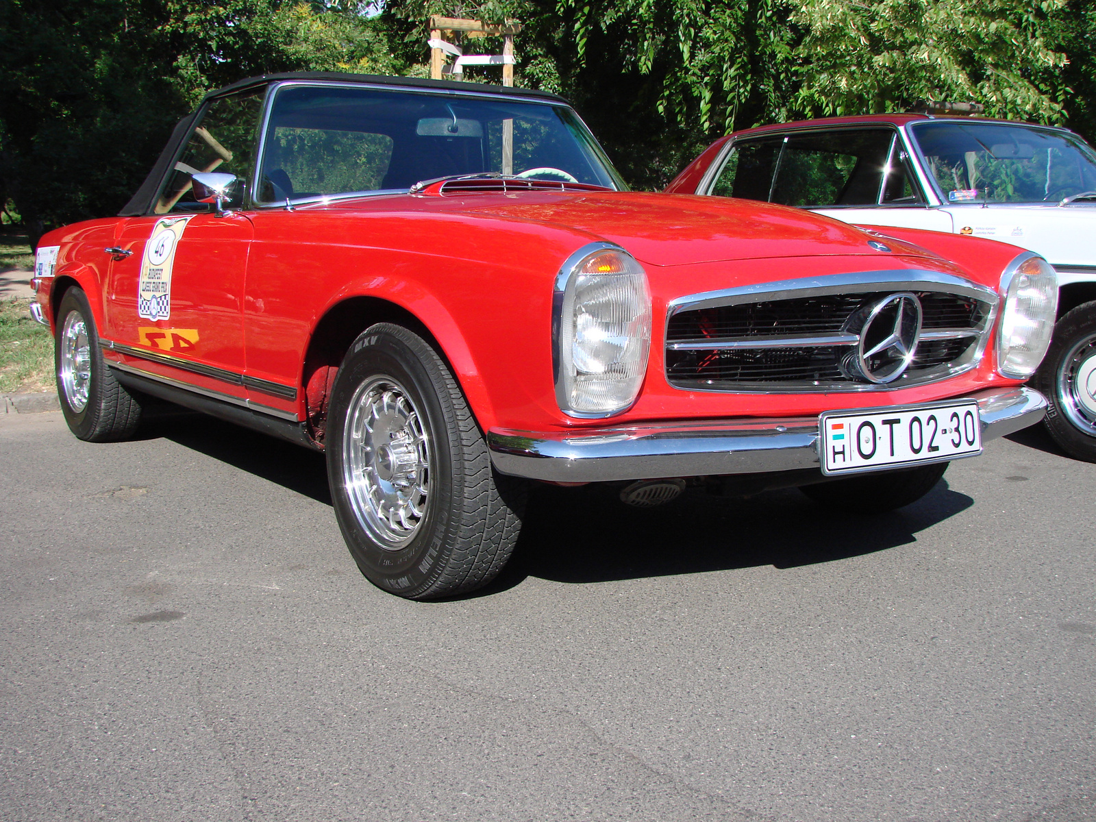 Mercedes-Benz 280 SL