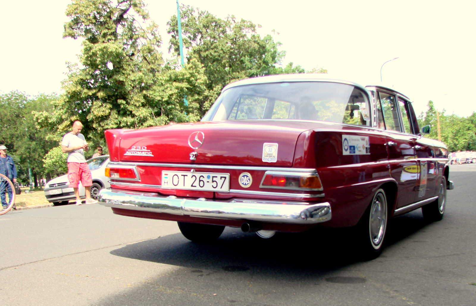 Mercedes-Benz 230 Automatic