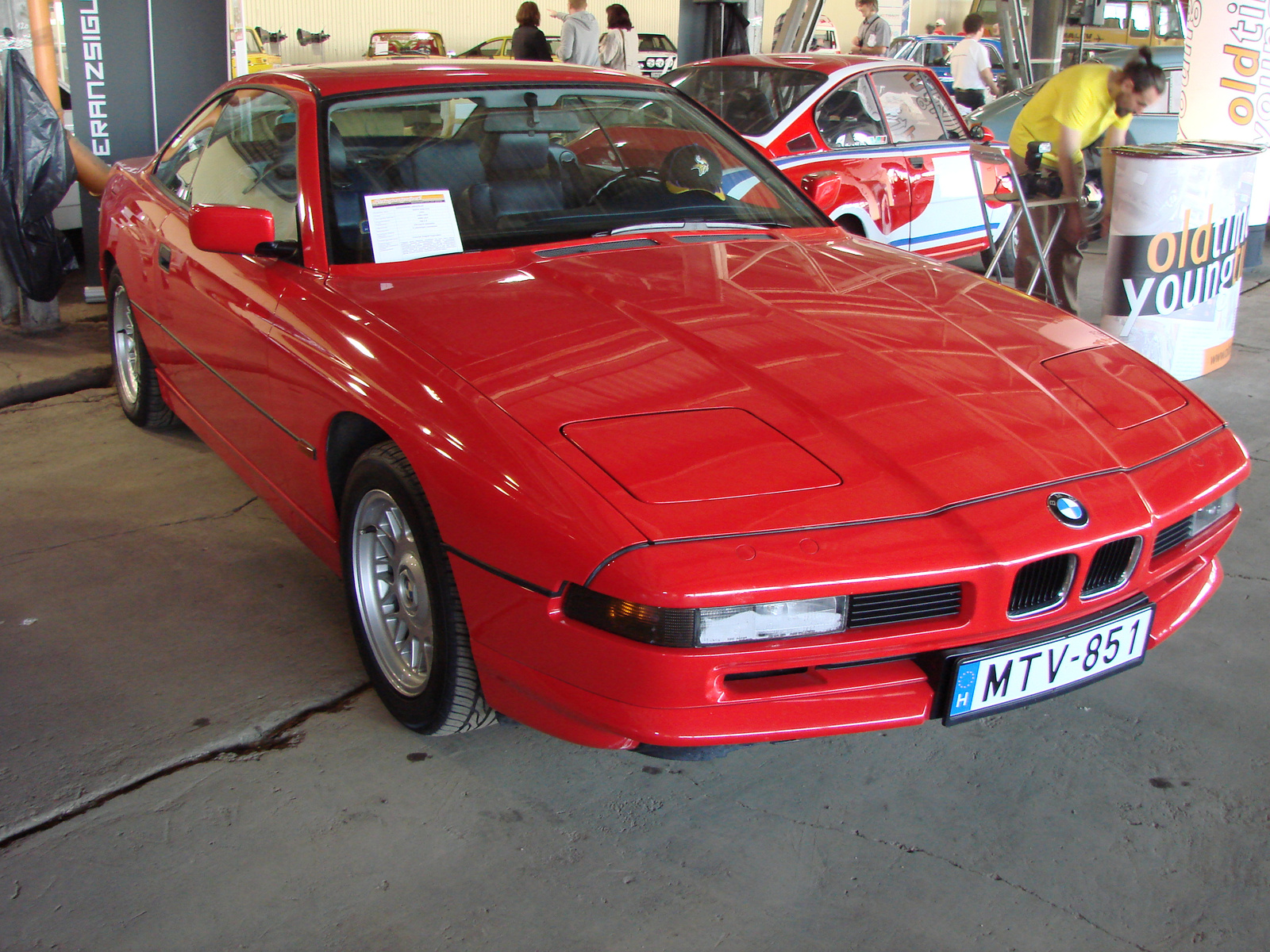 BMW 850i