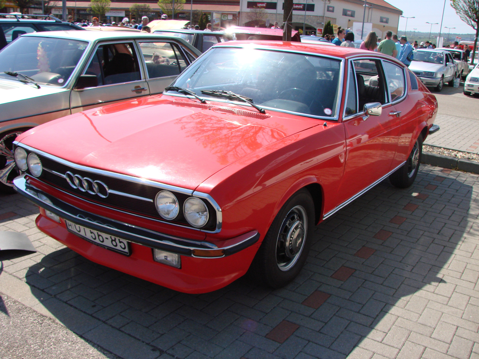 Audi 100 Coupé S C1