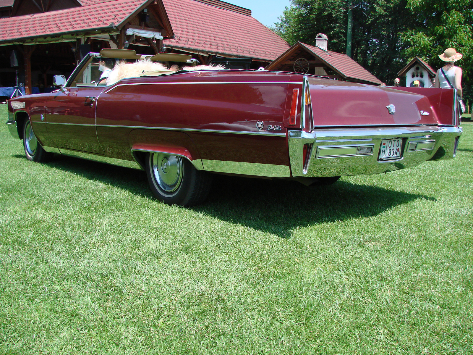 Cadillac De Ville Convertible