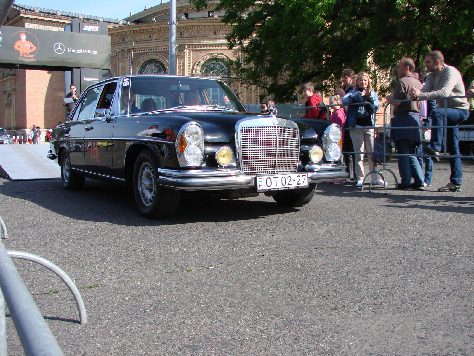 Mercedes-Benz 300 SEL 6.3