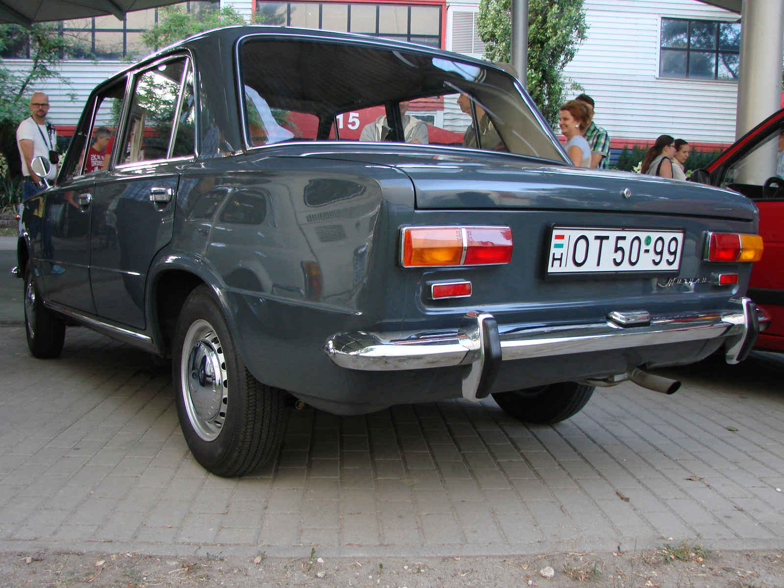 Lada 1200