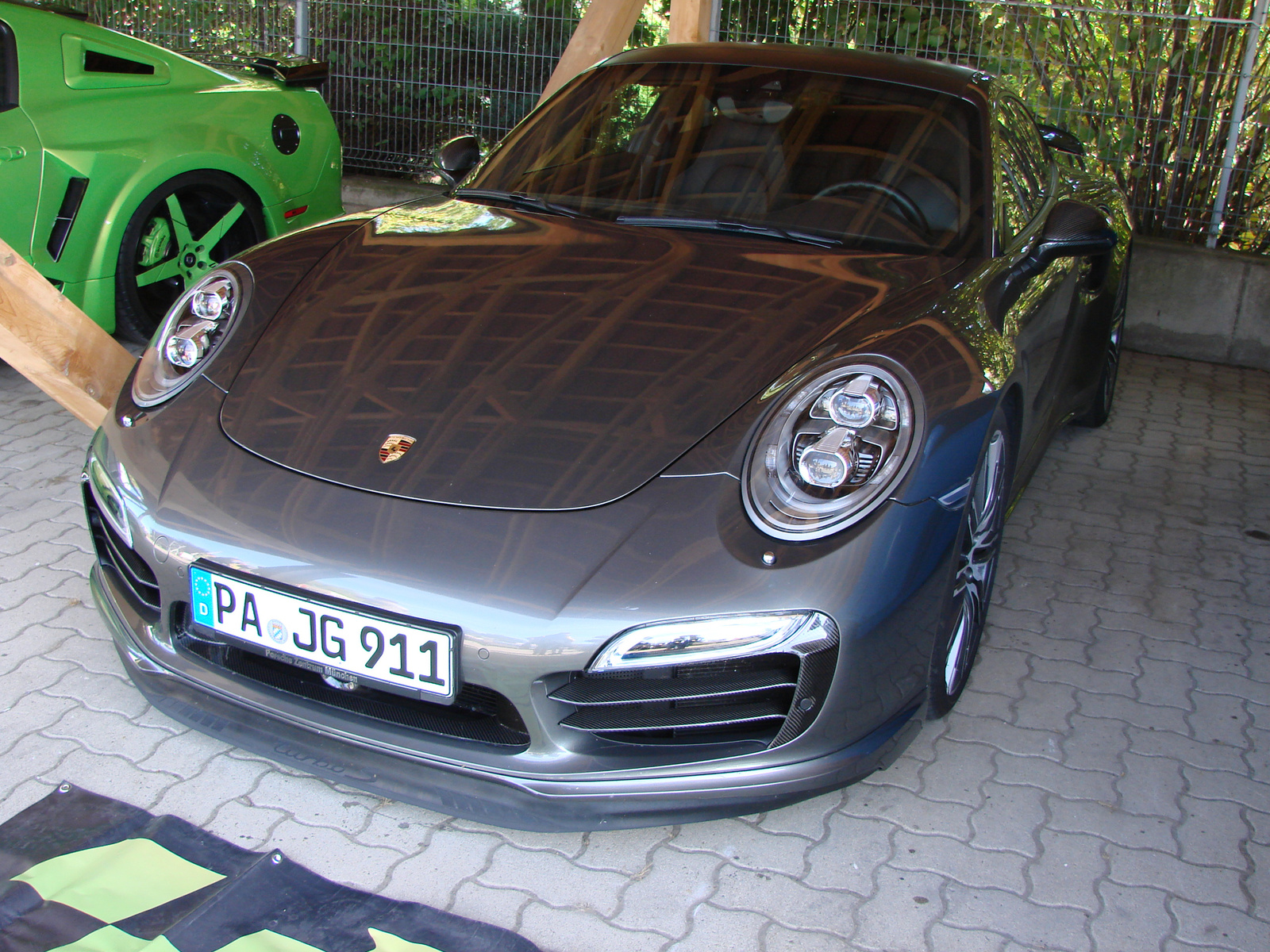 Porsche 911 Turbo S