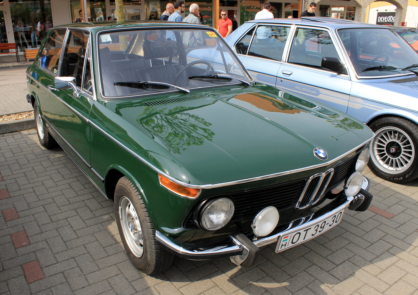 BMW 1802 Touring