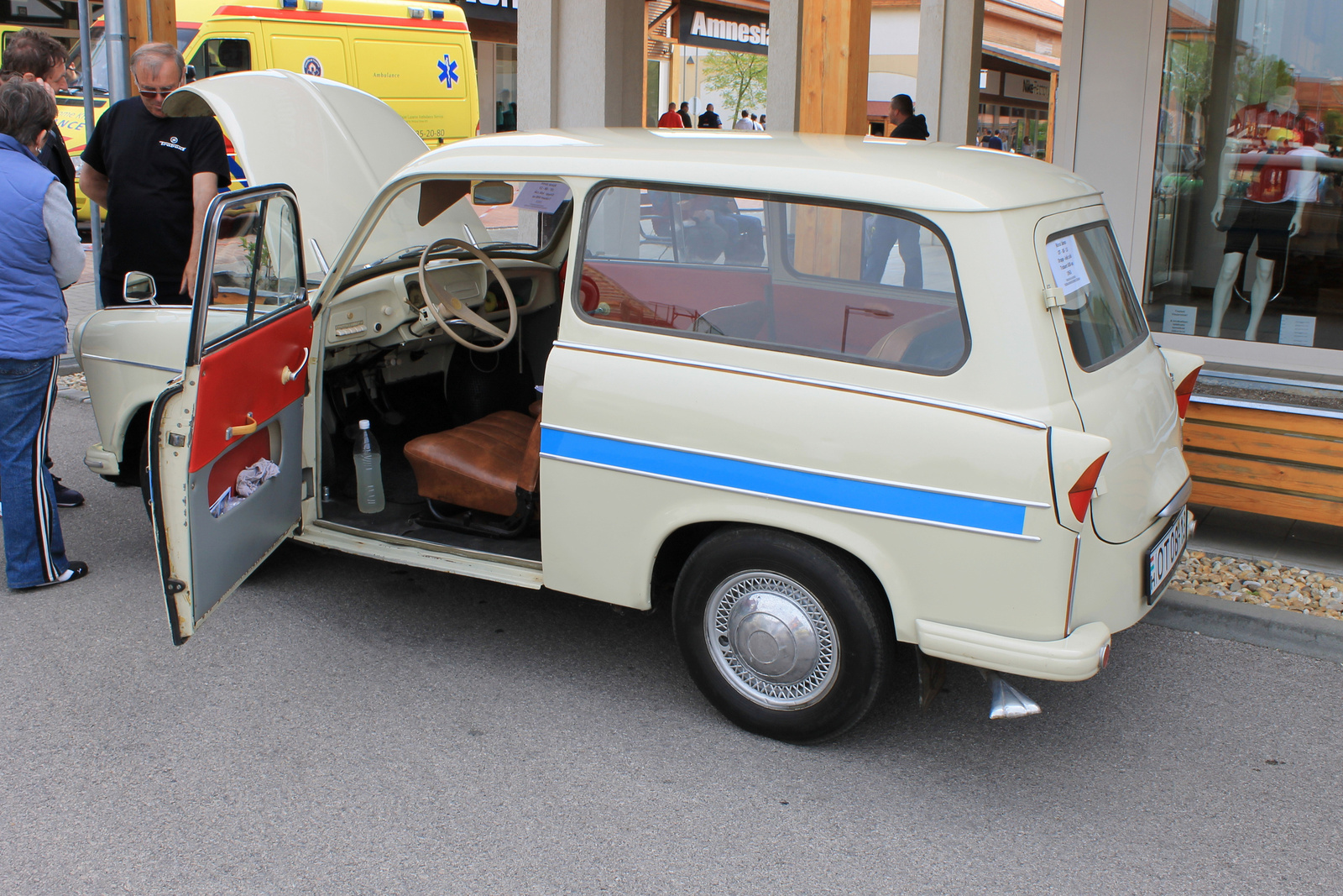 Trabant 600 Universal