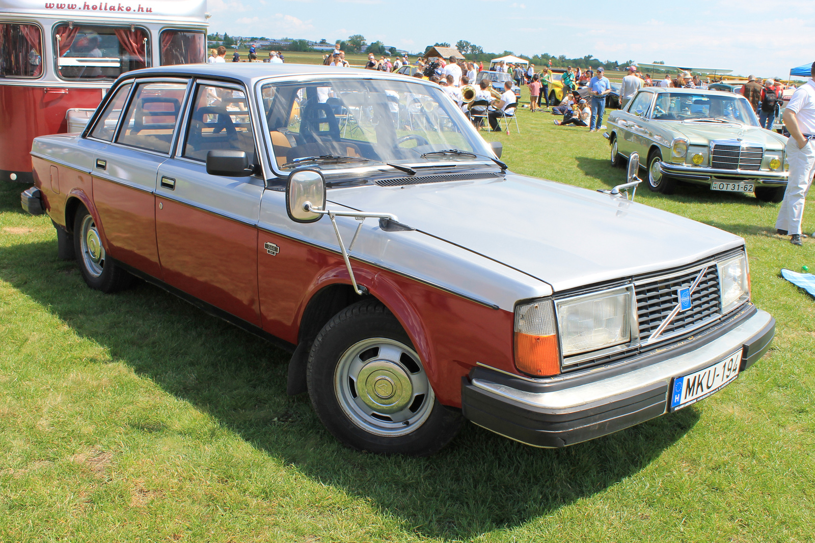 Volvo 244