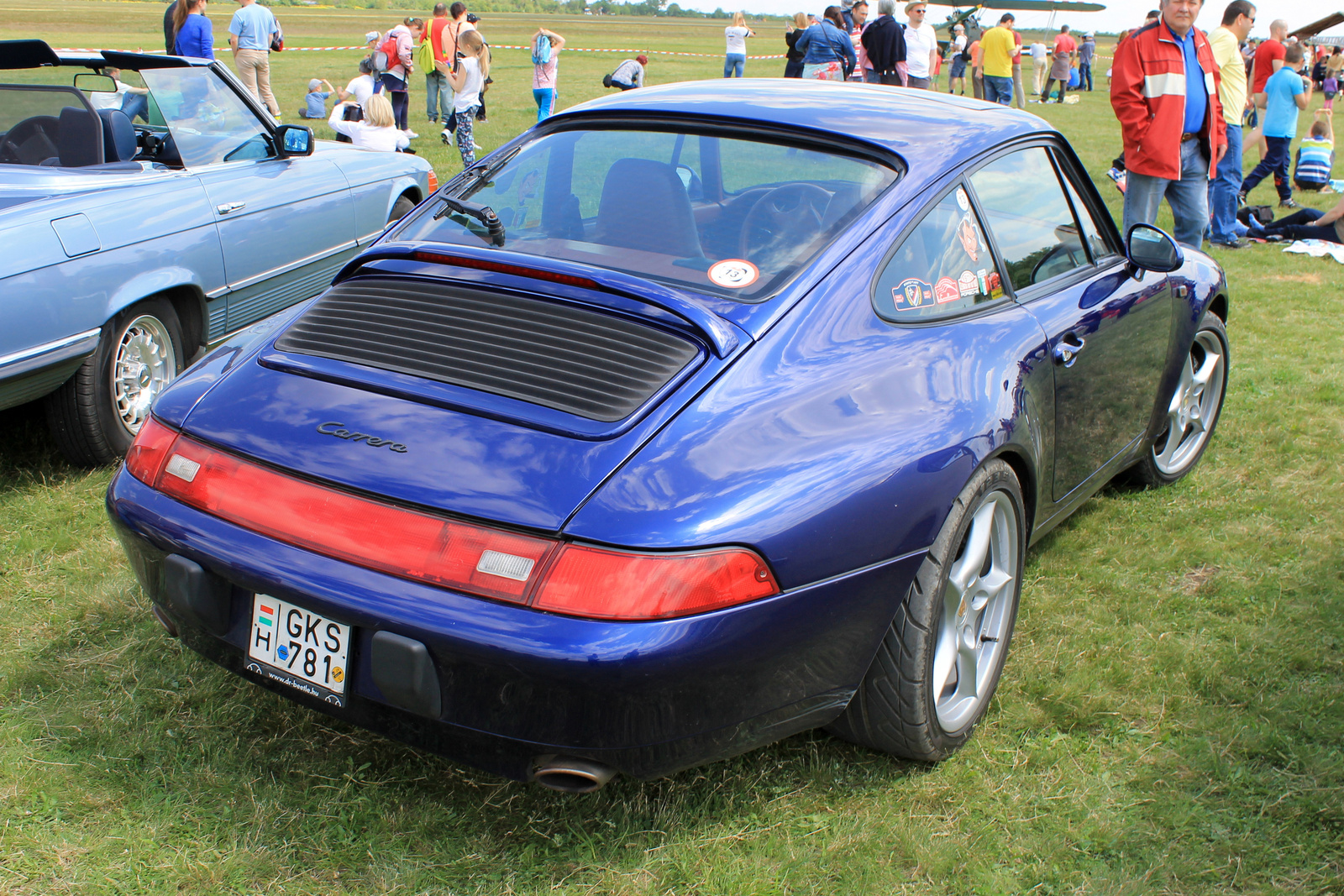 Porsche 911 Carrera