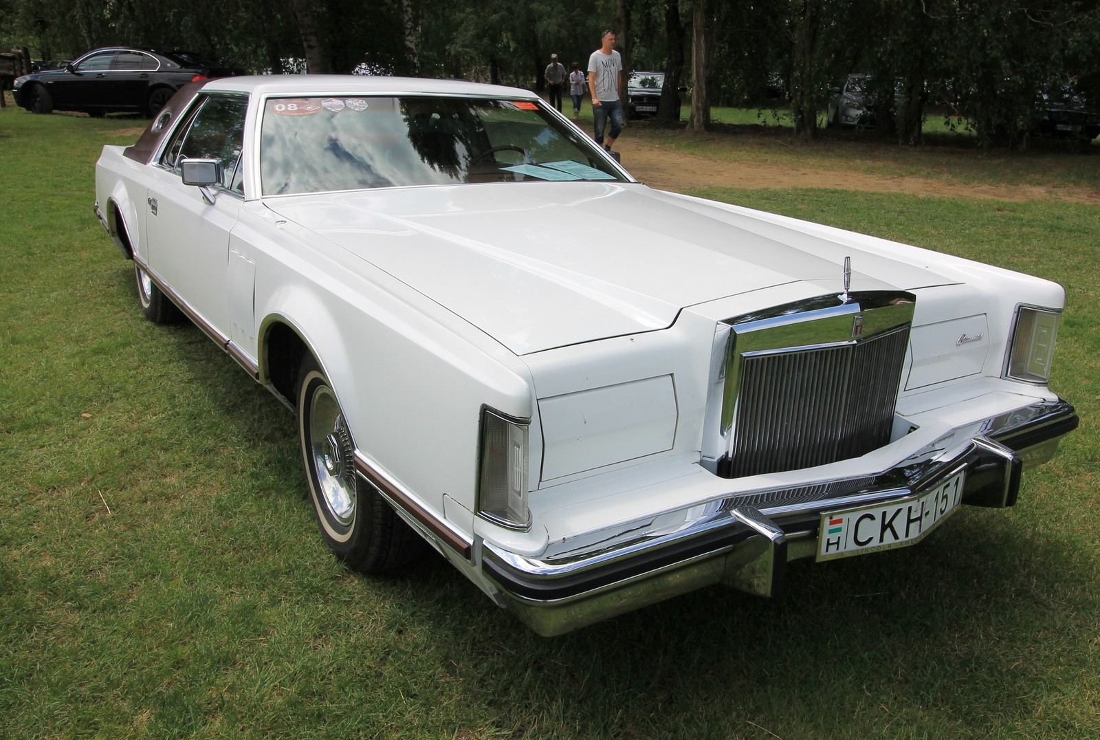 Lincoln Continental Mk. V