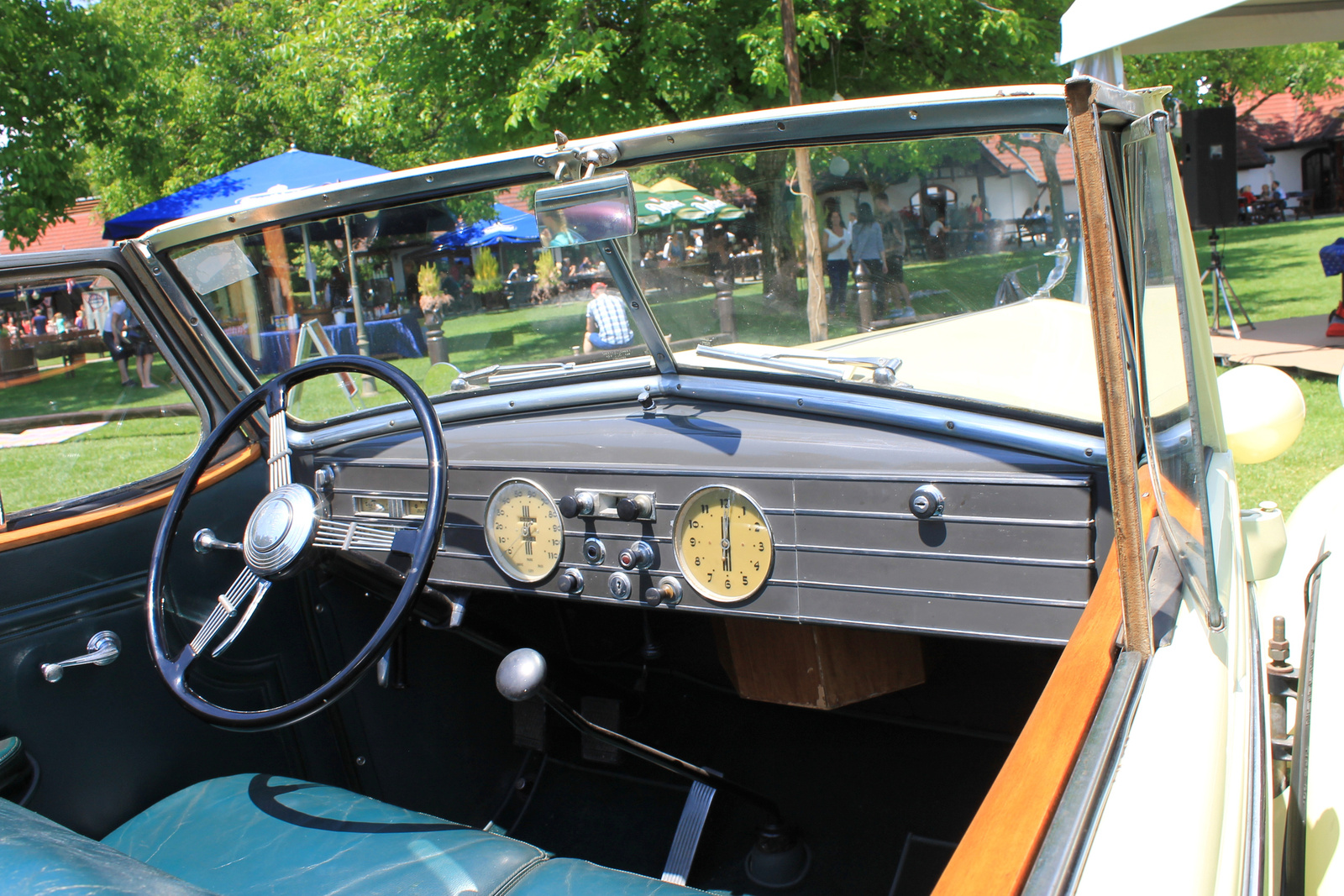 Cadillac 7529 Convertible