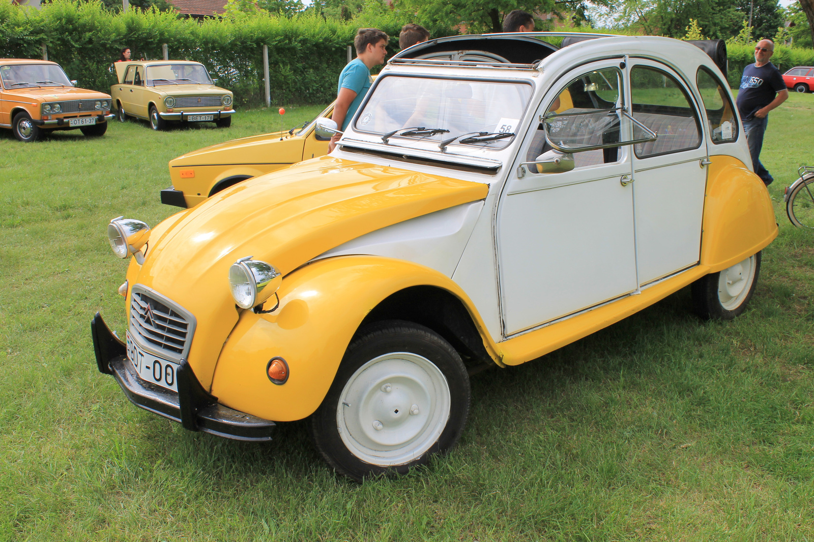 Citroen 2CV