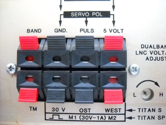 26689369_b567d019fd87ed6c0d2b041e2e81ed71_m.jpg