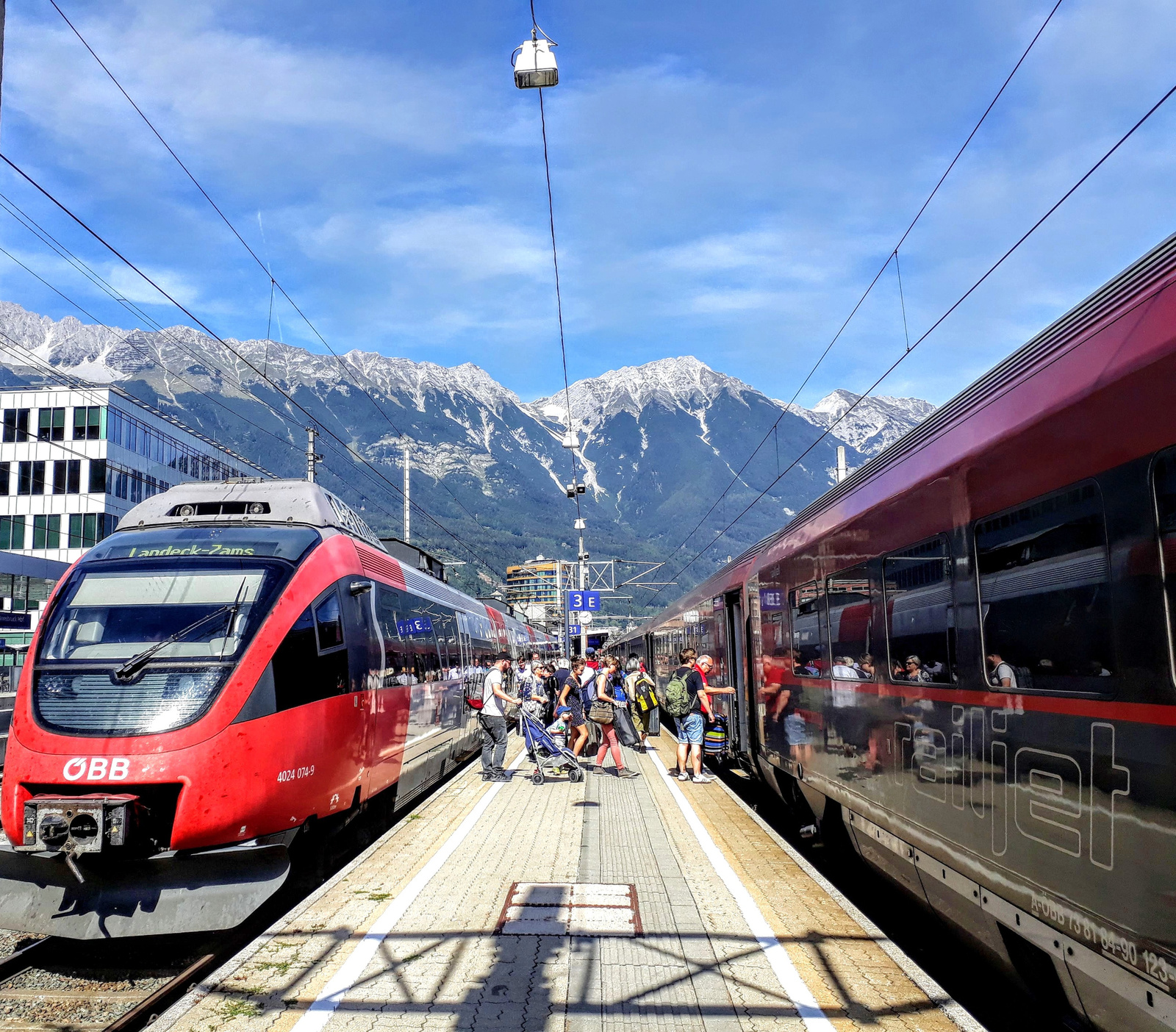 Innsbruck, leszállás!