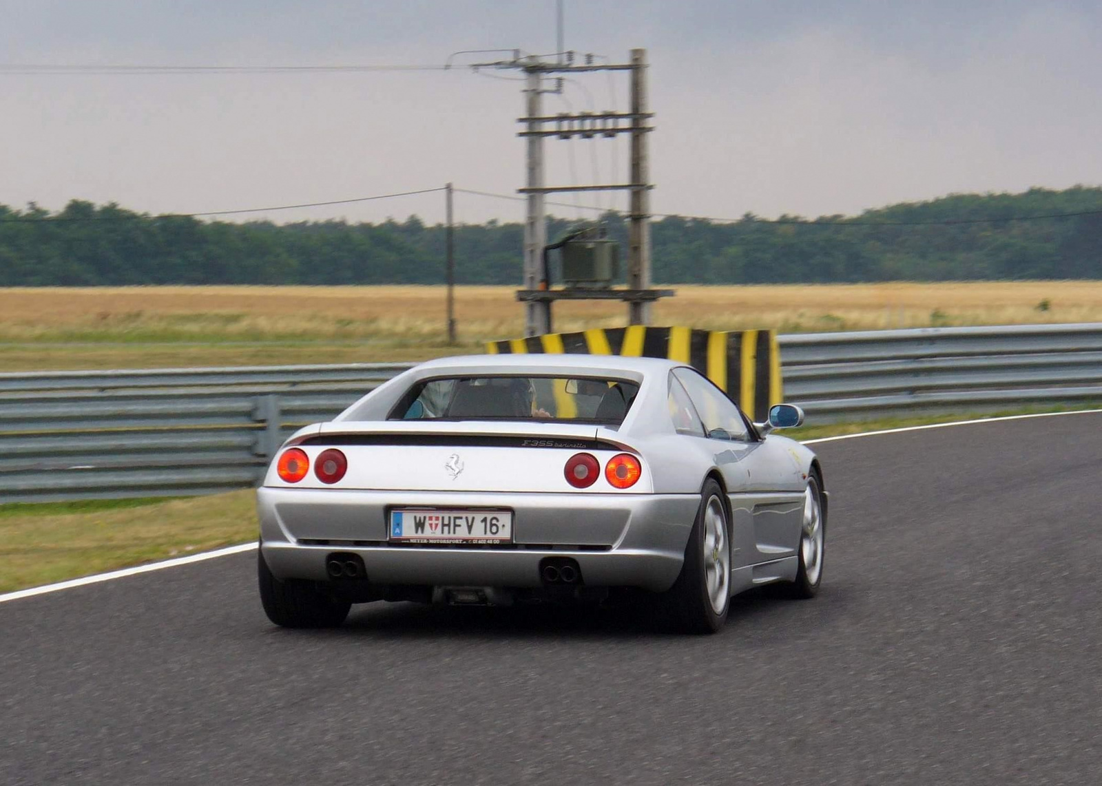 Ferrari F355 Berlinetta