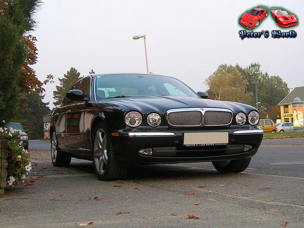 Jaguar XJ8