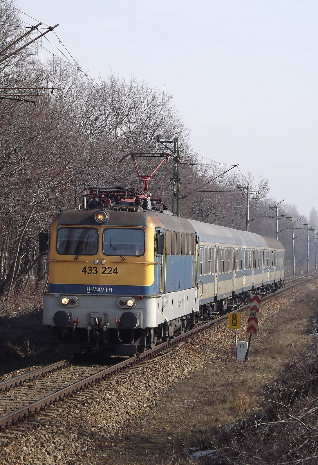 433 224 / V43 3224 /