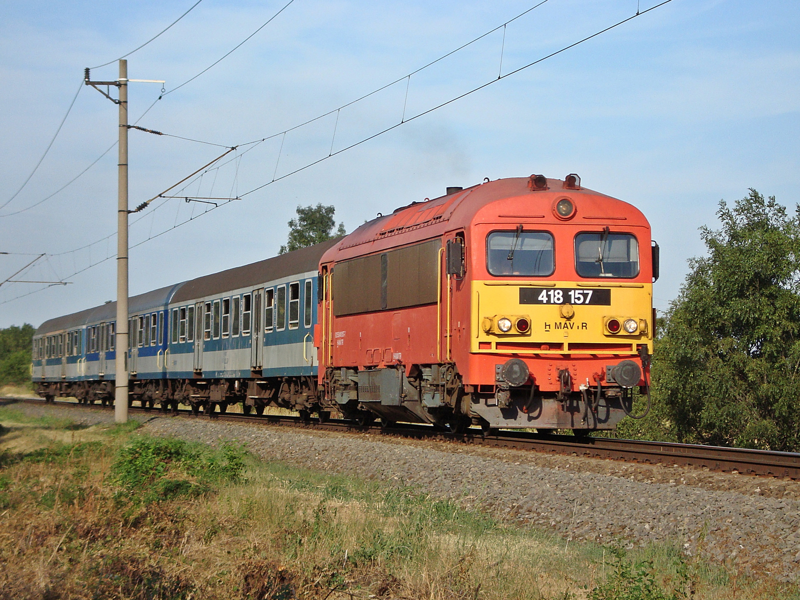 418 157 / M41 2157 /