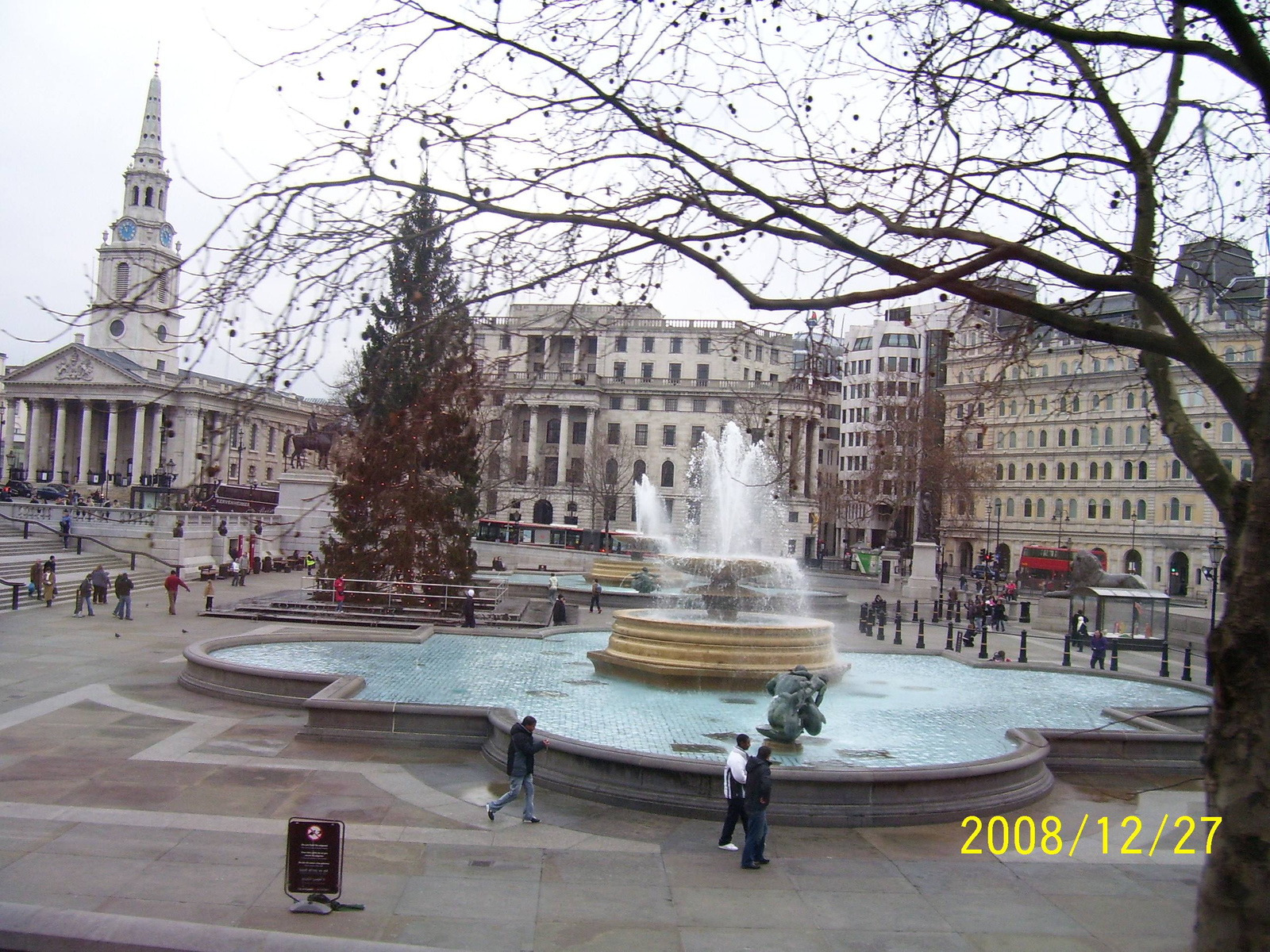 Trafalgar Sq