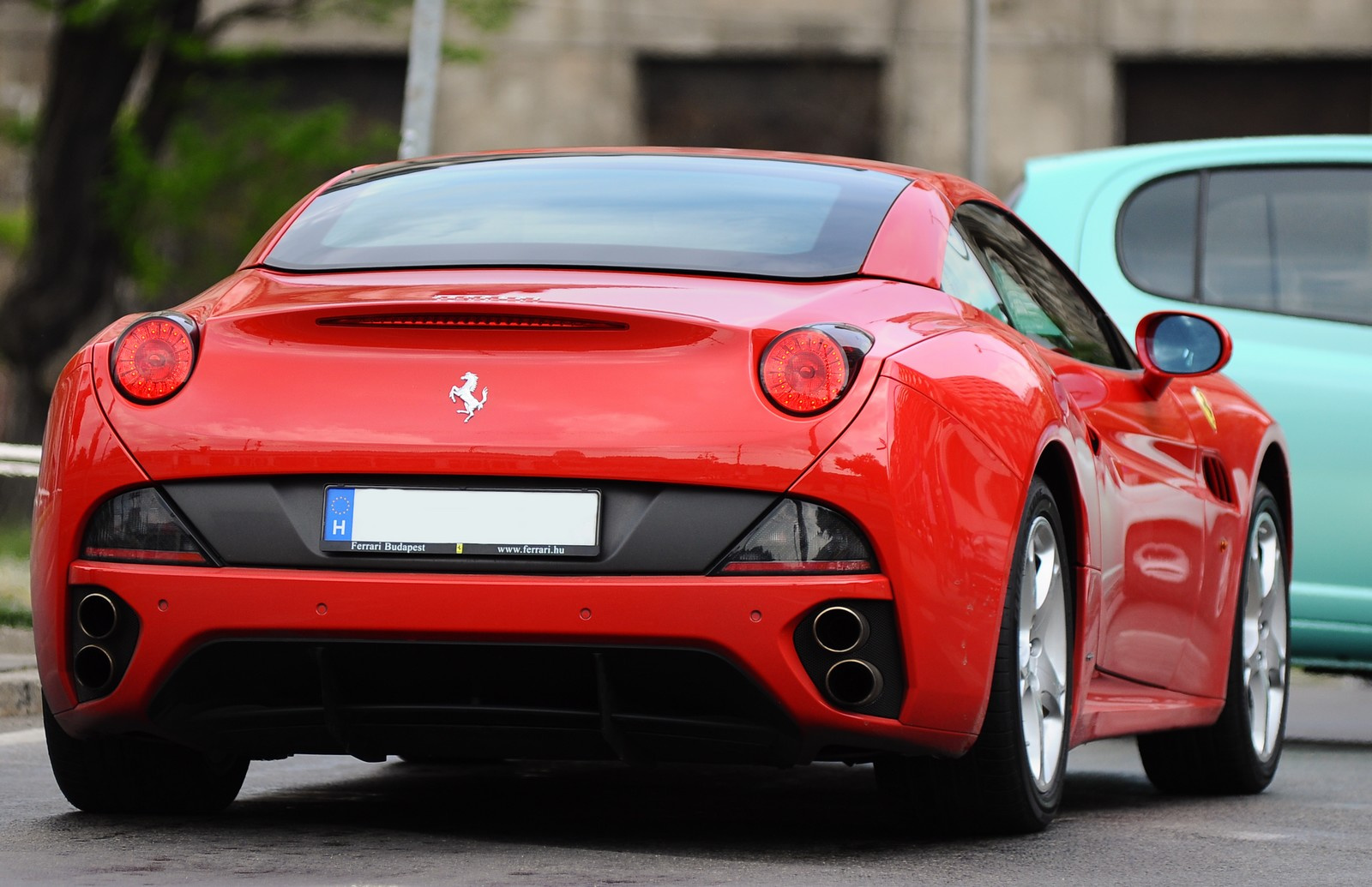 Ferrari California