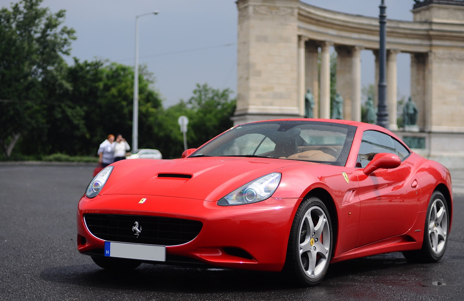 Ferrari California