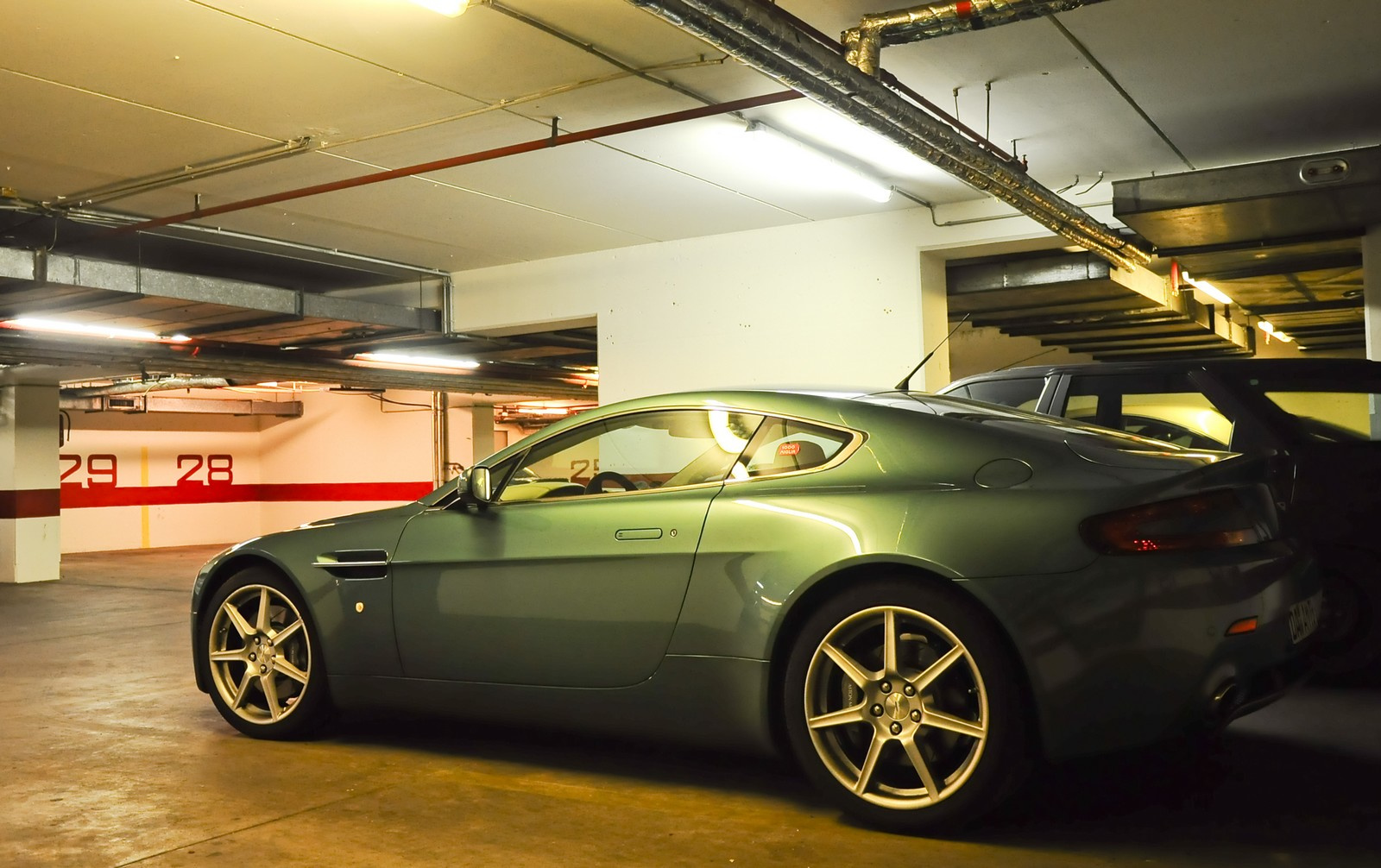 Aston Martin V8 Vantage