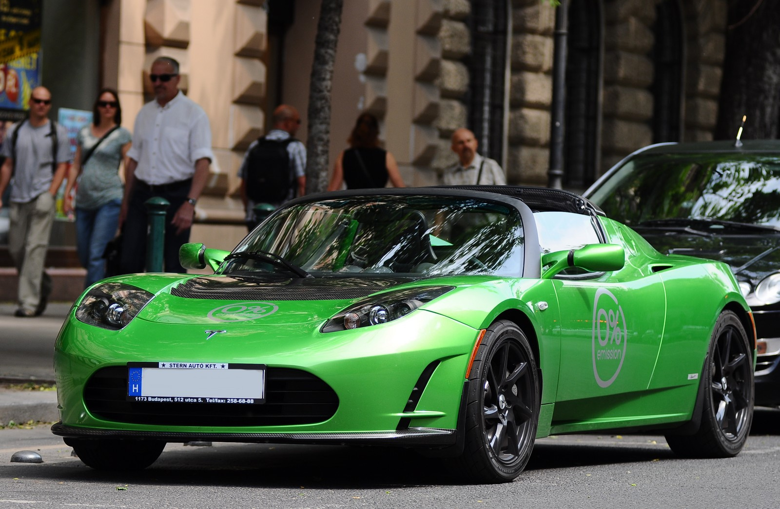 Tesla Roadster Sport