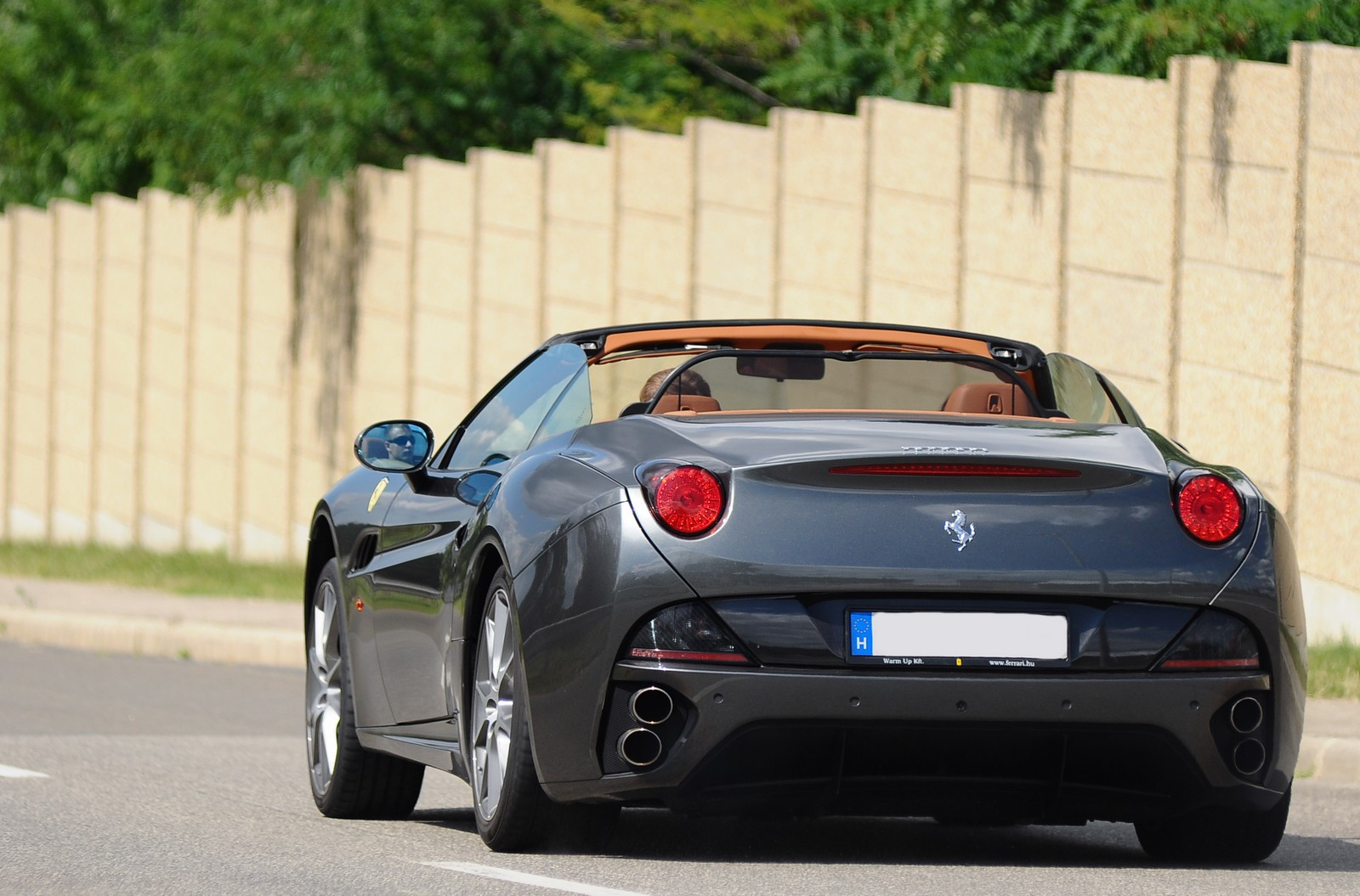 Ferrari California