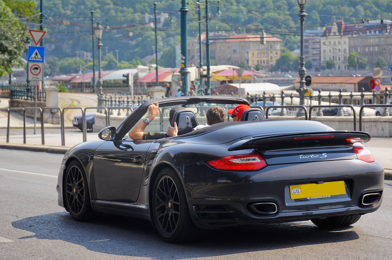 Porsche 911 Turbo S Cabrio