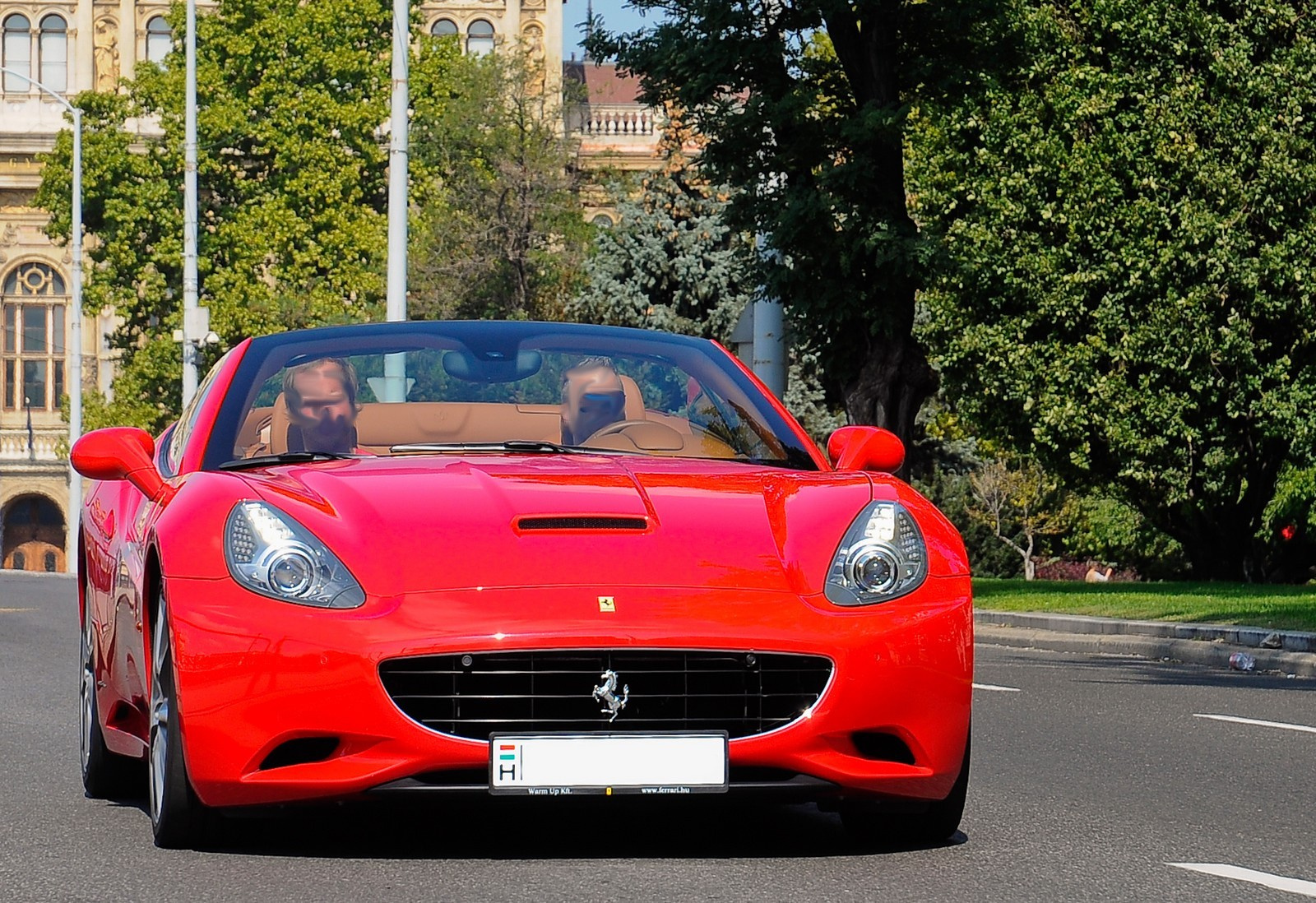 Ferrari California