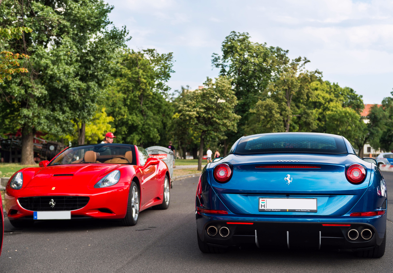 Ferrari California - California T