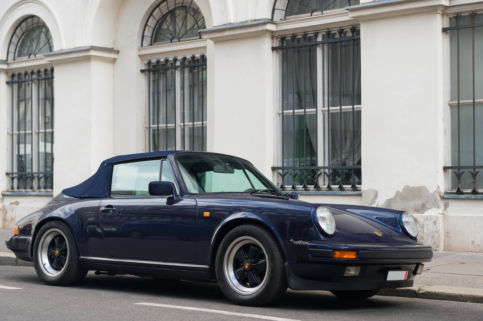 Porsche 911 Carrera Cabrio