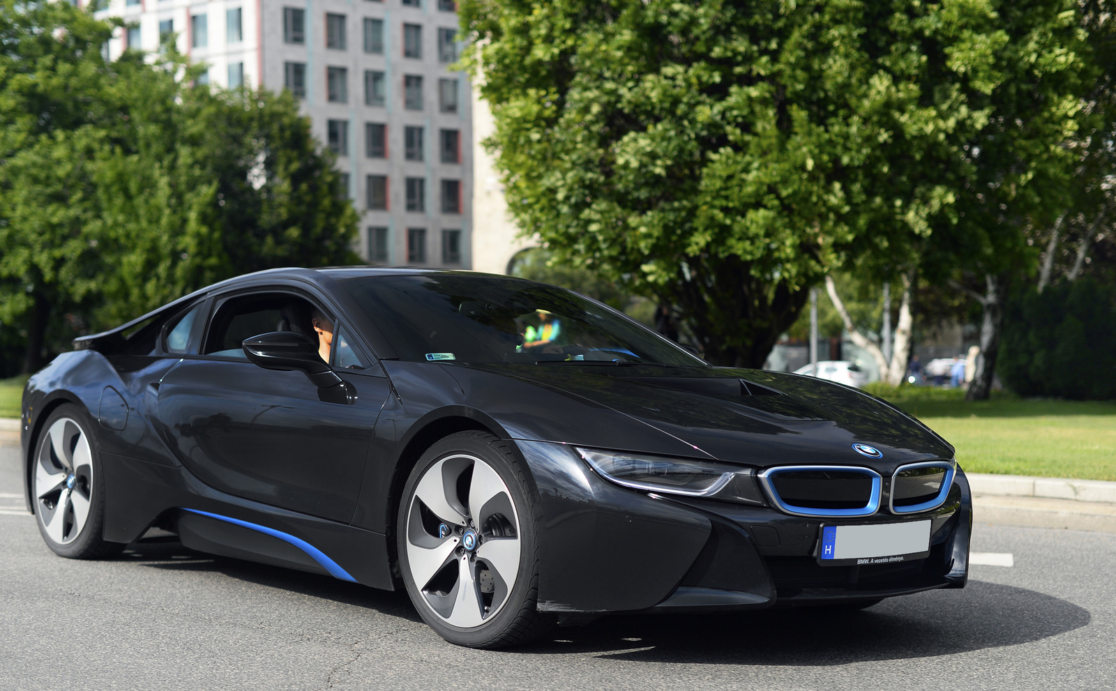 BMW i8