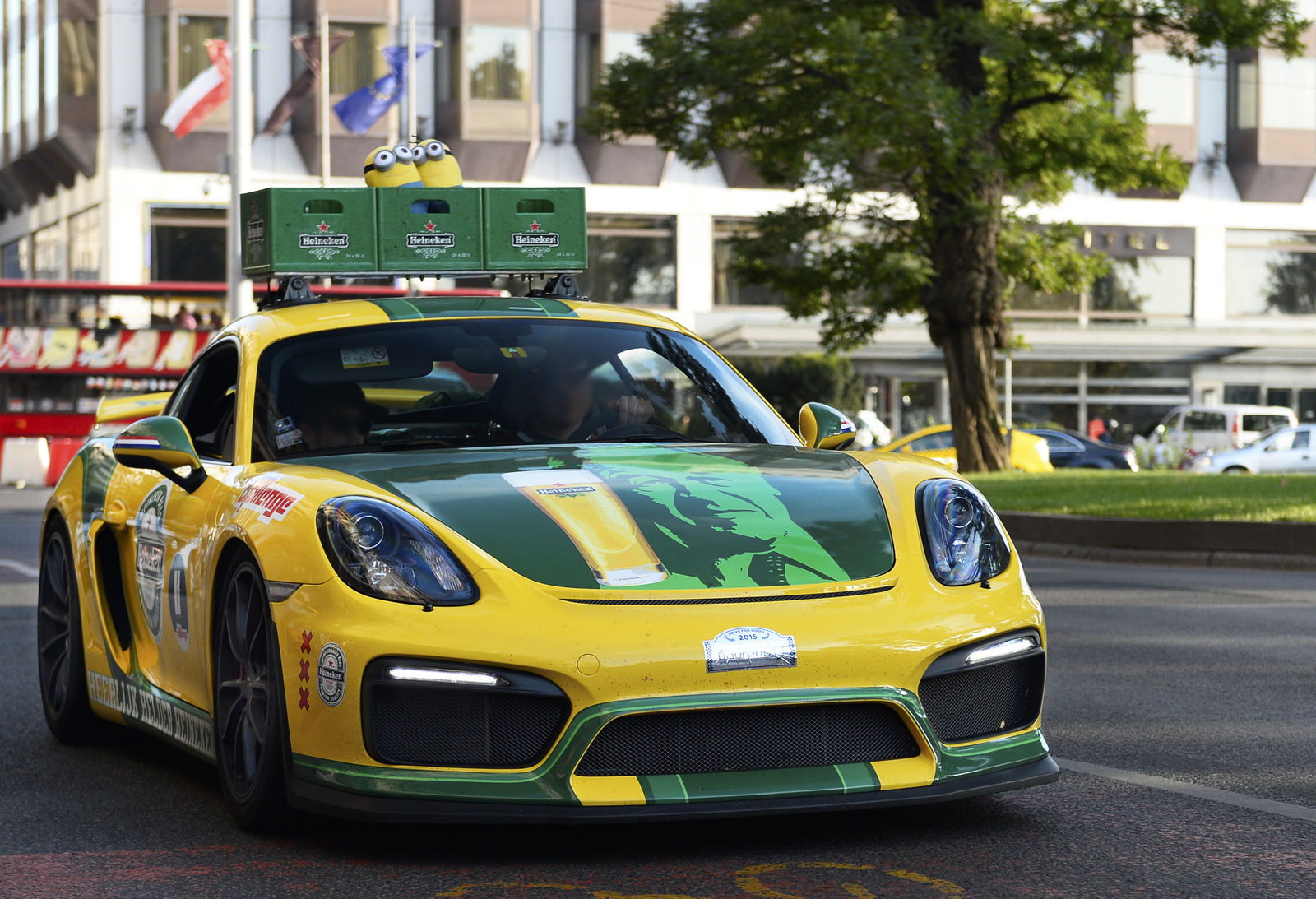 Porsche Cayman GT4