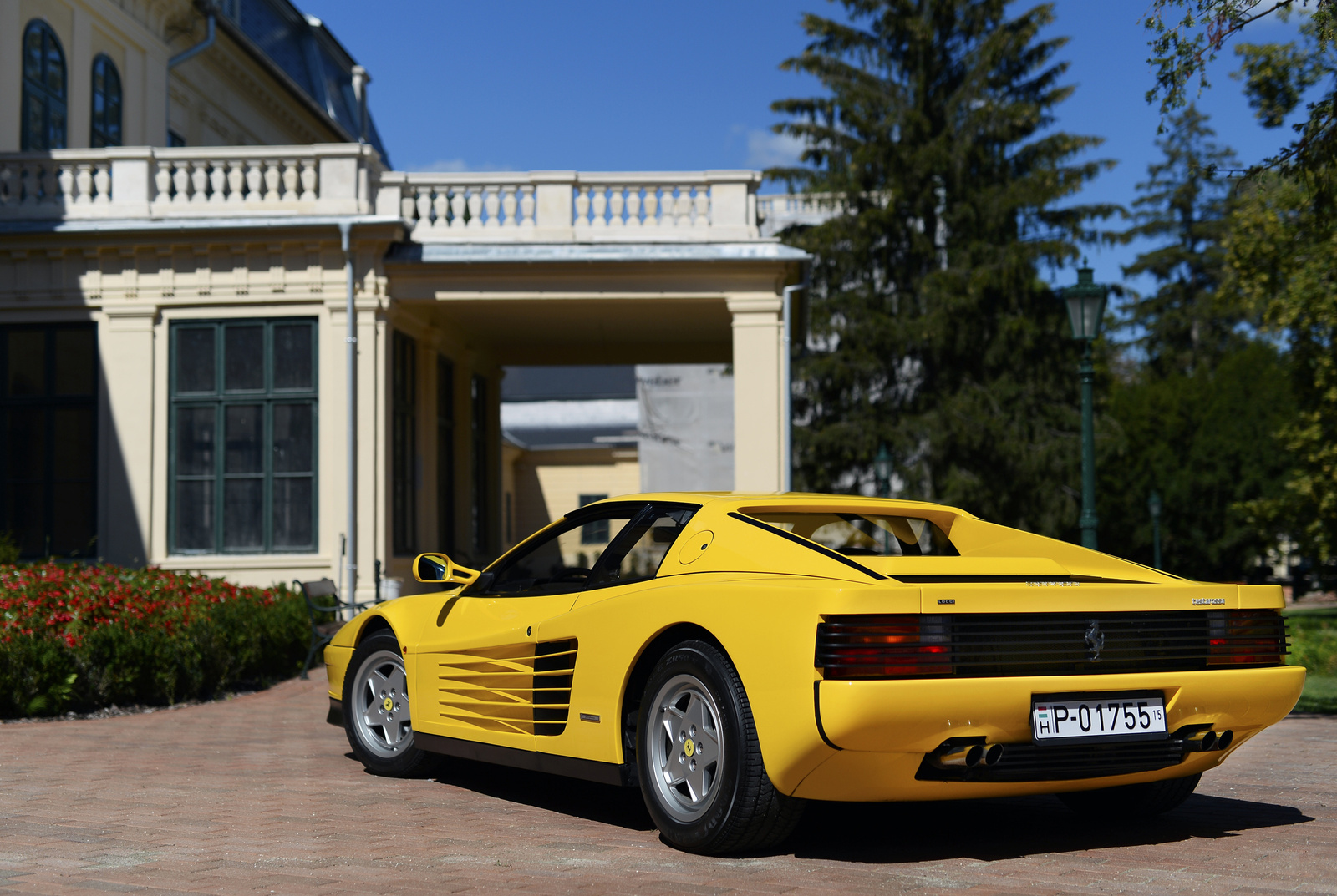 Ferrari Testarossa