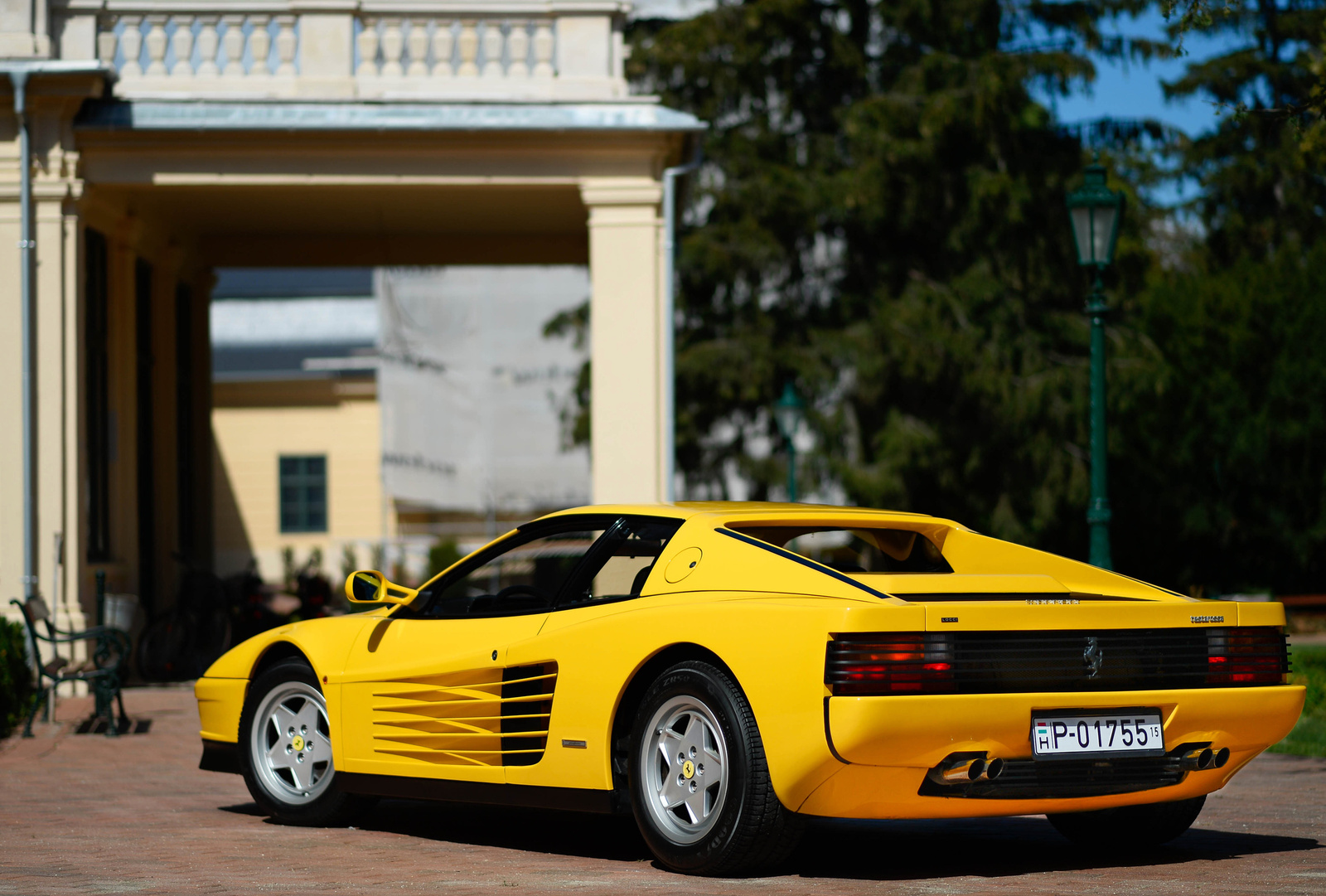 Ferrari Testarossa